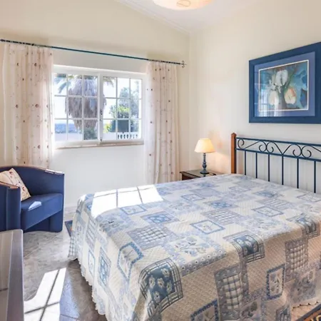 فيلة Beautiful 3-bed In Spool & Seaview