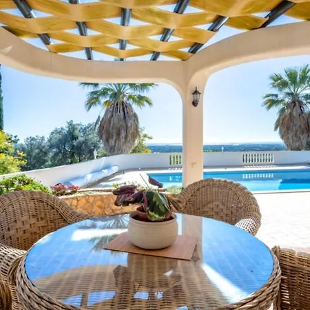 فيلة Beautiful 3-bed In Spool & Seaview *