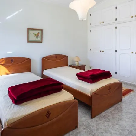 فيلة Beautiful 3-bed In Spool & Seaview فارو