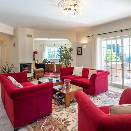 فيلة Beautiful 3-bed In Spool & Seaview *